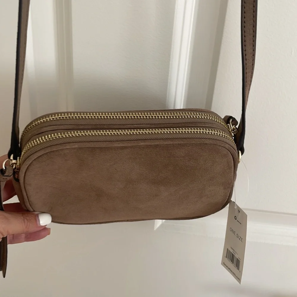 Banana Republic Suede Purse NWT - Picture 3 of 7
